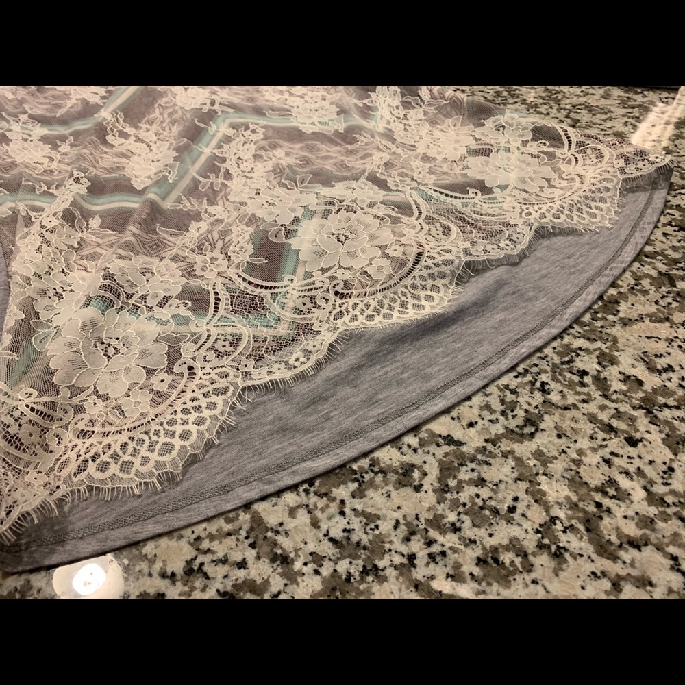 Long Sleeve Top Gray Teal Purple V-Neck Small Lace